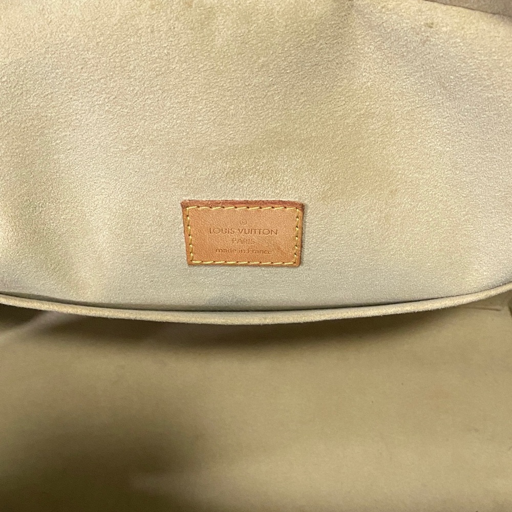 Louis Vuitton Beige Suede Tote Interior with Tan Leather Tag
